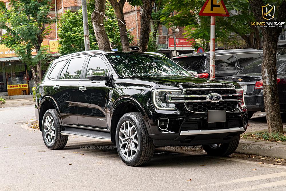 Dán phim cách nhiệt xe ô tô Ford Everest